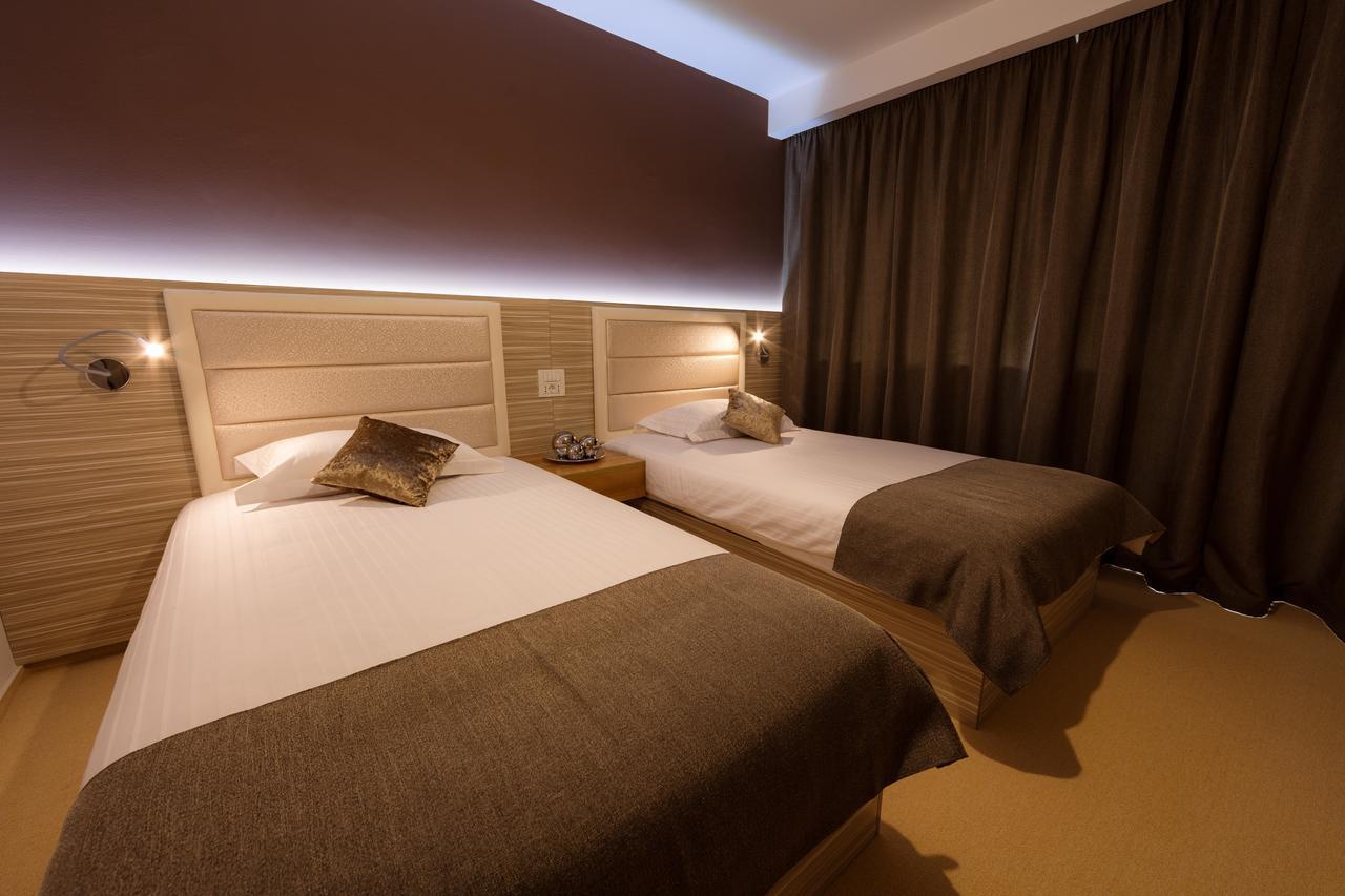 Premium Wellness Institute Hotel Boekarest Buitenkant foto
