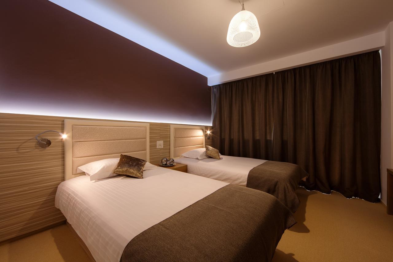 Premium Wellness Institute Hotel Boekarest Buitenkant foto