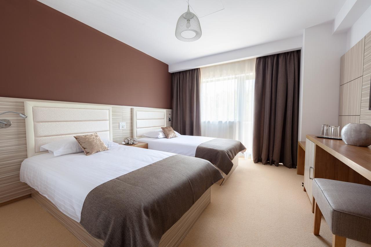 Premium Wellness Institute Hotel Boekarest Buitenkant foto